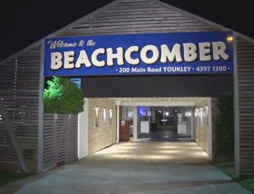 New Friday Night KARAOKE at The Beachcomber Hotel in Toukley
